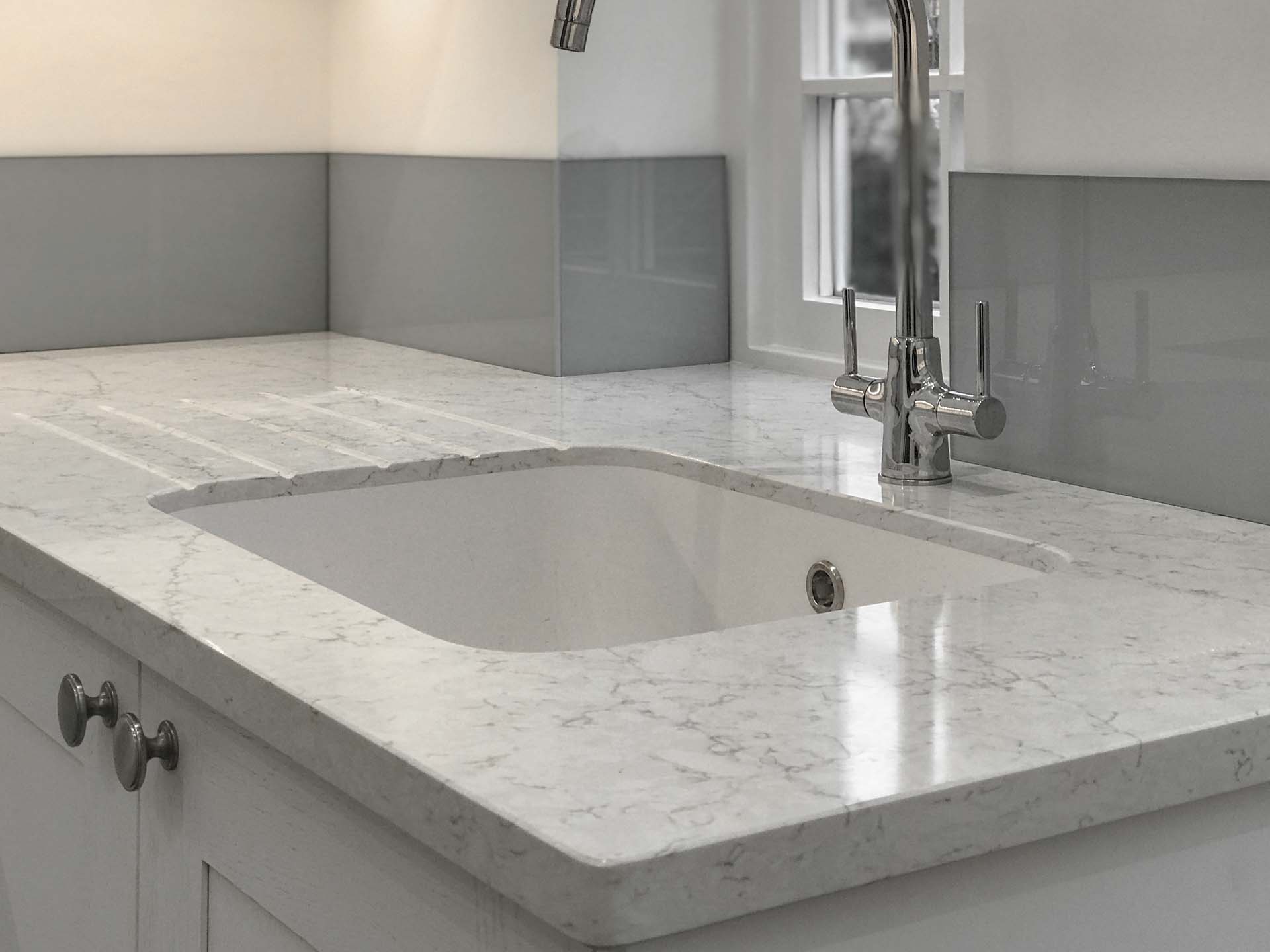 Sink cutout